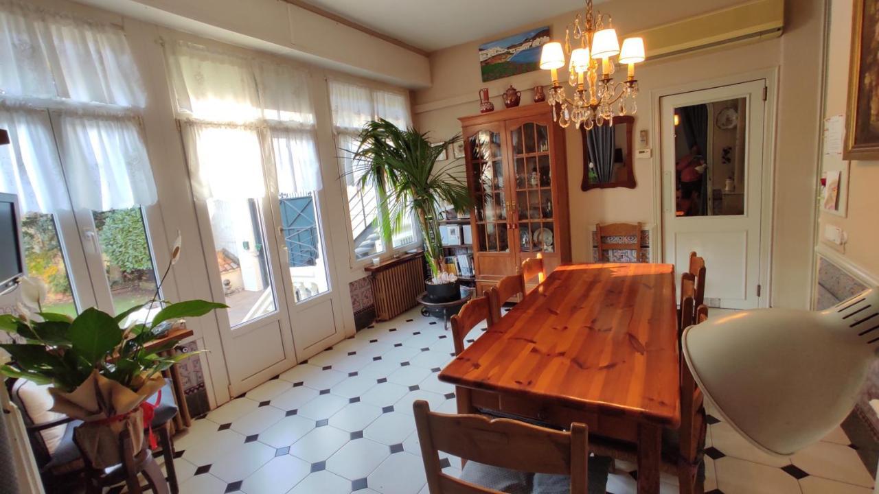 Casa Mo Daire Sabadell Dış mekan fotoğraf
